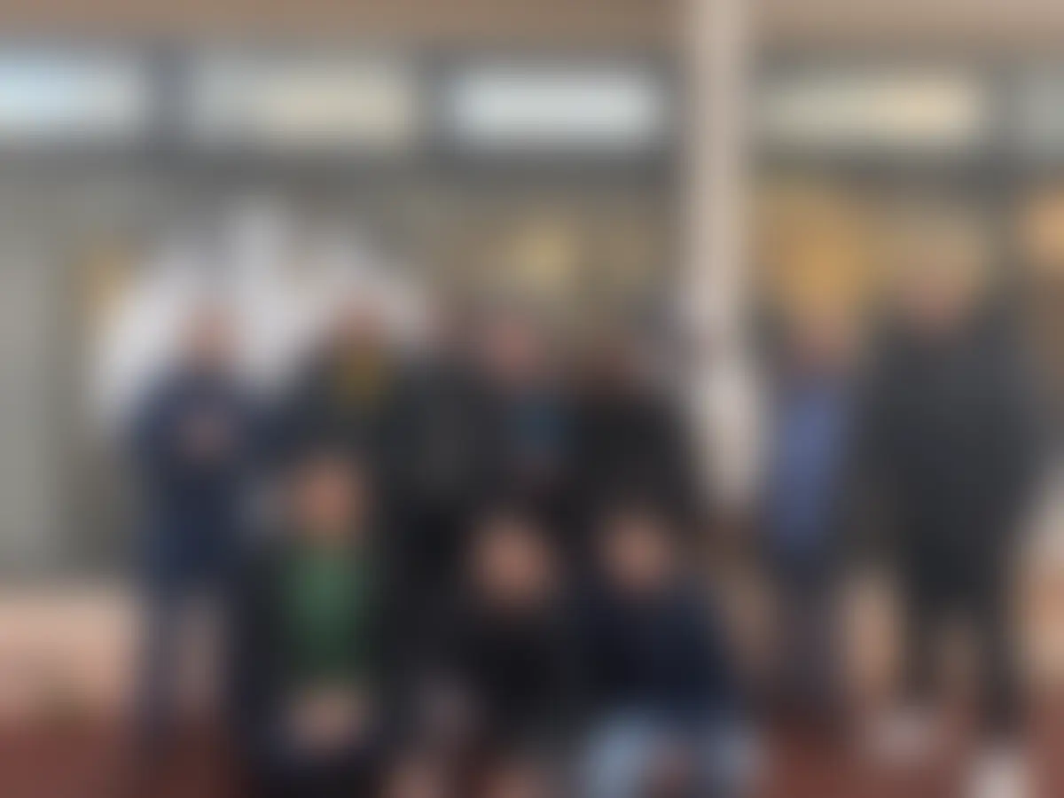 Une promotion de stagiaires du centre (photo floutée pour protéger les visages)